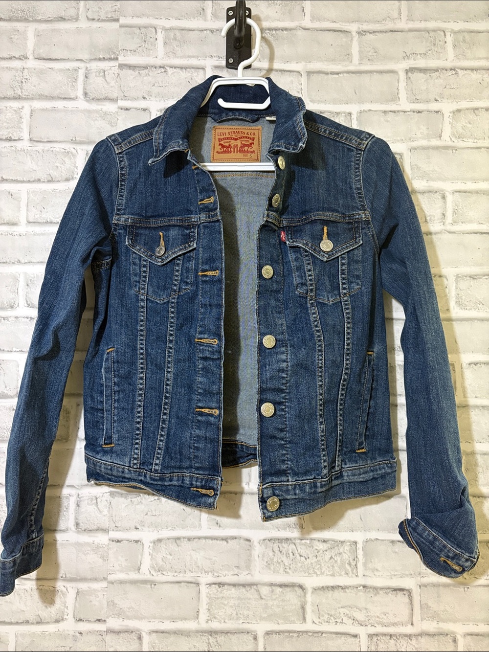 Levi's Dark Blue Jean Denim Jacket, small